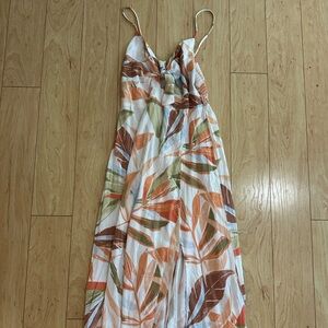 Front tie tropical dress